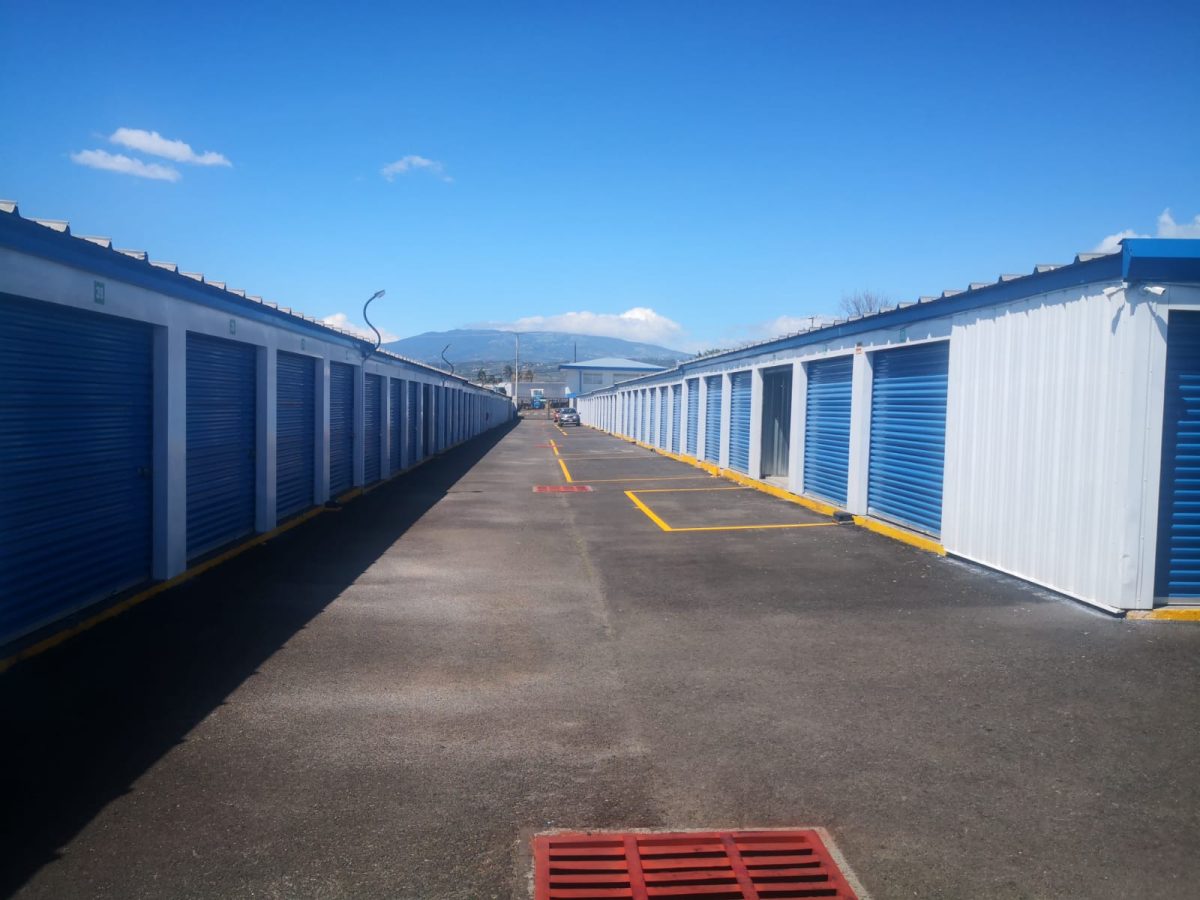mini bodegas en aeropuerto